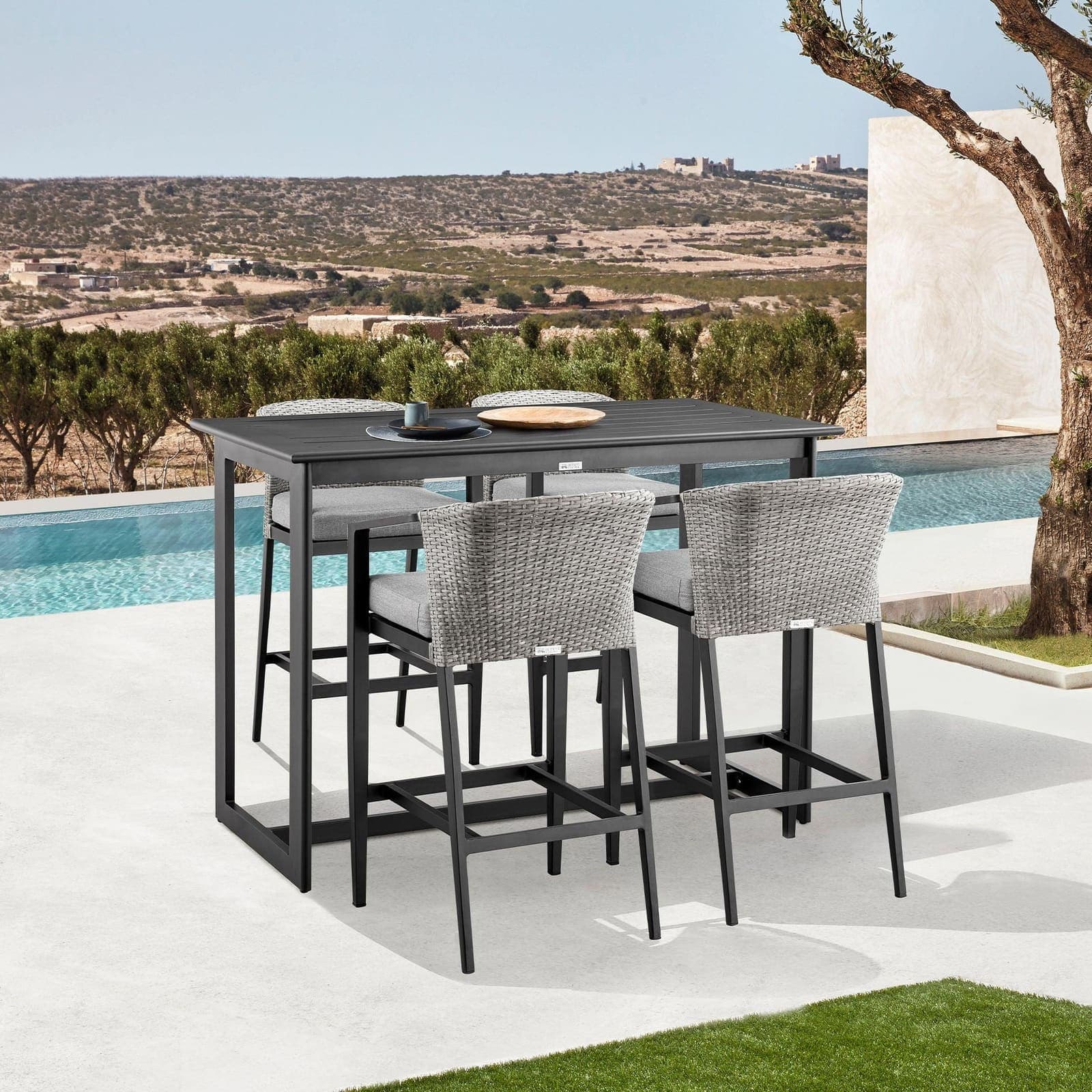 Wicker Furniture manufactured by QuanYang Outdoor